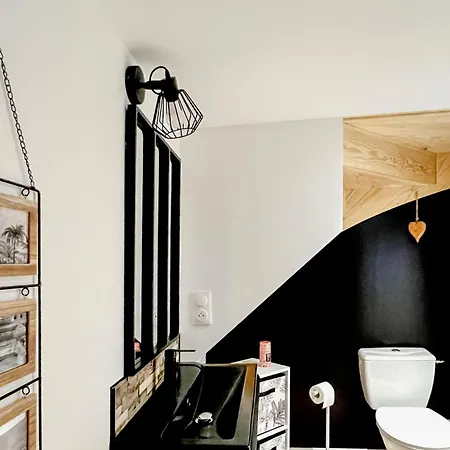 2 Bedroom Awesome In